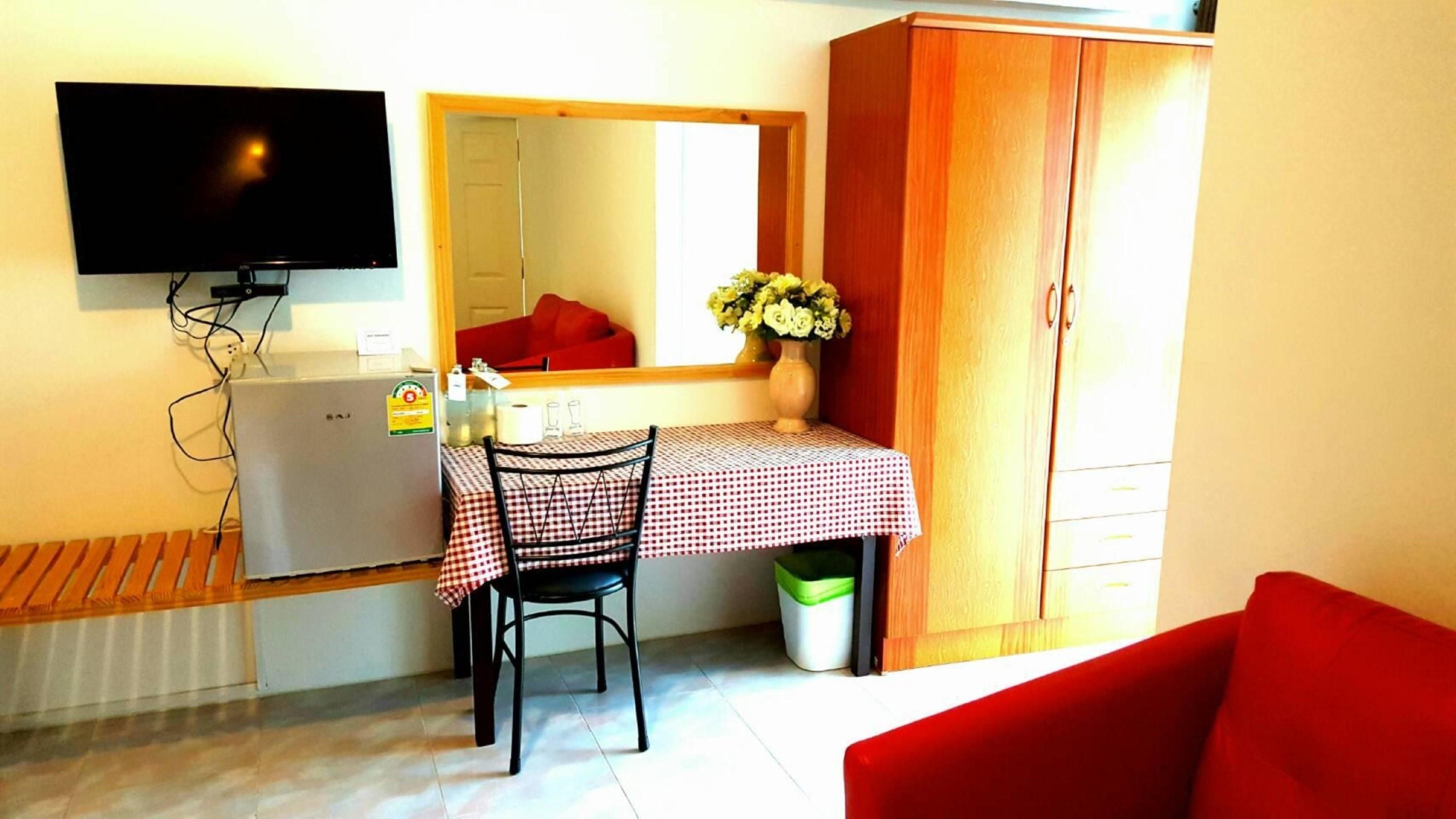 Hotel De Ratt Phuket Esterno foto